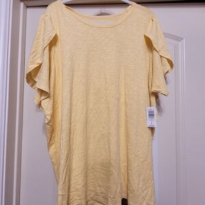 TORRID new tulip-sleeve shirt, size 4, nwt